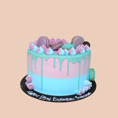 Dusty Purple & Blue Macaron Cake