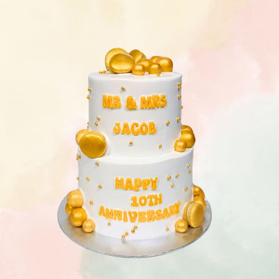 Two-Tier Gold Luxe Delight